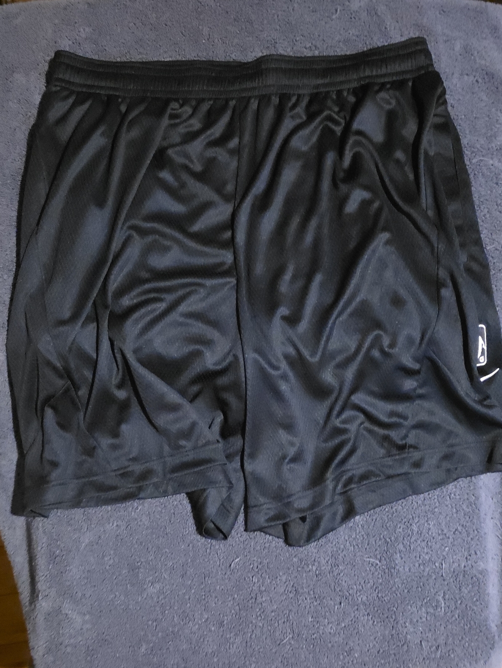 Nike Black Men's Athletic Shorts with Subtle Logo